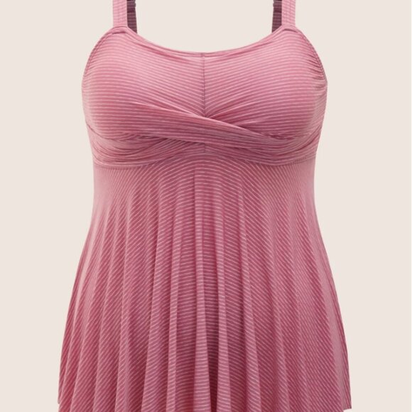 Plus size Plain Twist Front Gathered Swim Top 3XL us size 22 - Picture 4 of 4